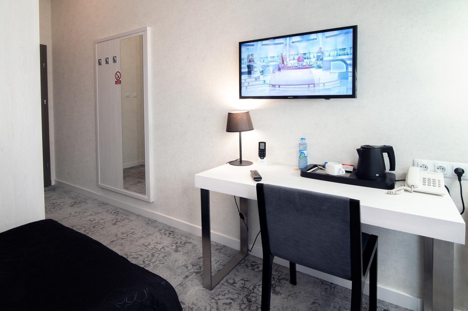 Hotel Absolwent Gostyń Eksteriør billede