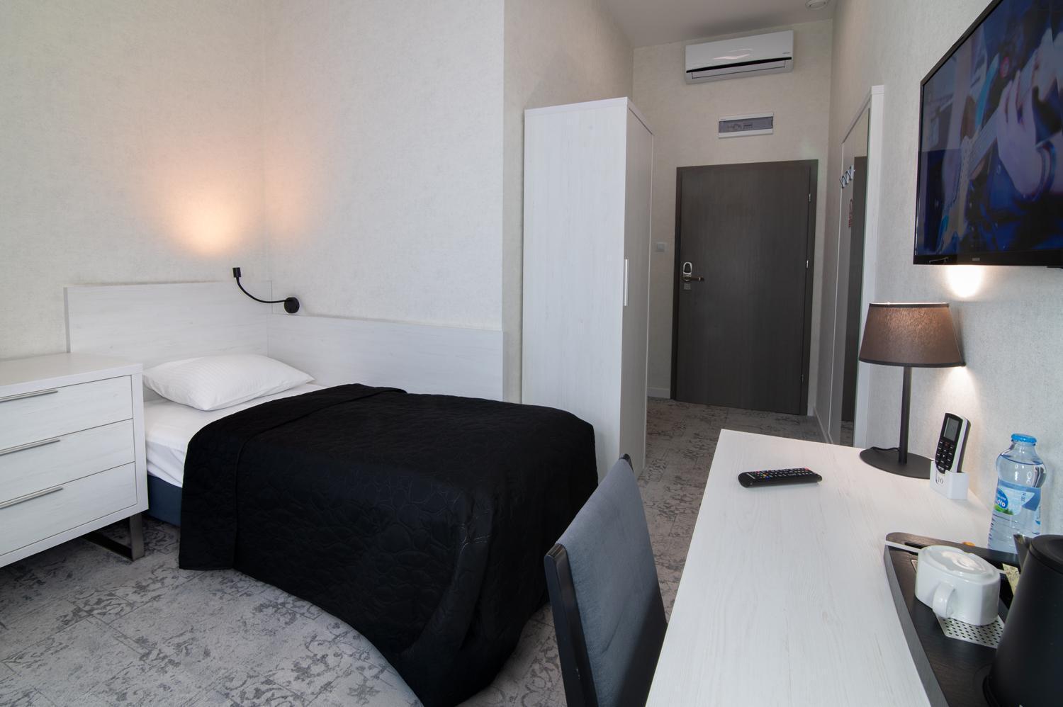 Hotel Absolwent Gostyń Eksteriør billede